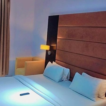 Axor Hotel & Suites Lekki Luaran gambar